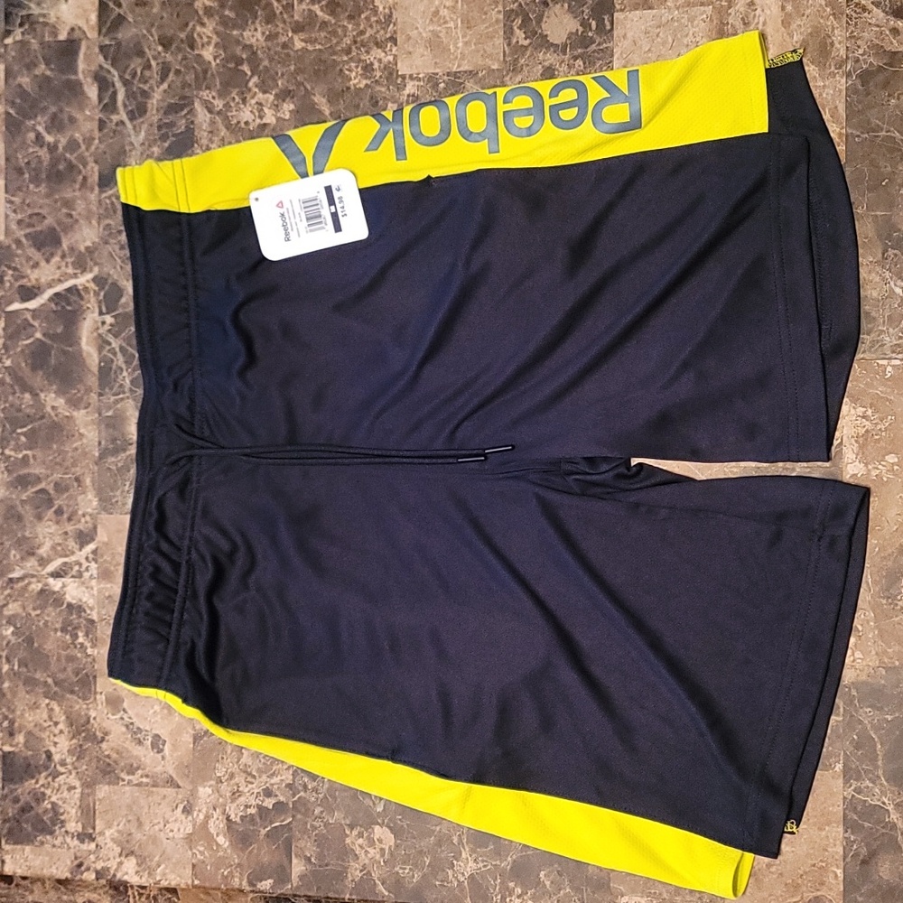 Mens Reebok Shorts Size Med